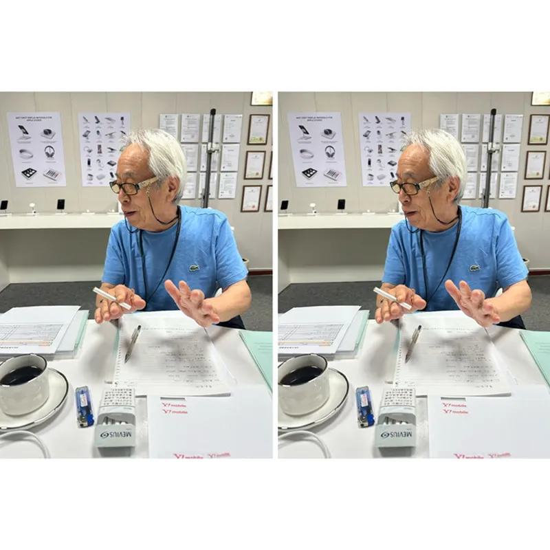 El Sr. Kinoshita trajo nuevos pedidos de Japón